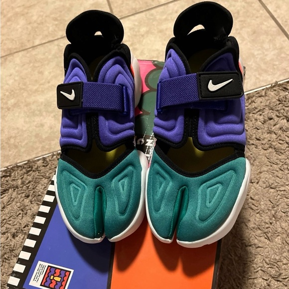 Nike Rift - Picture 1 of 7